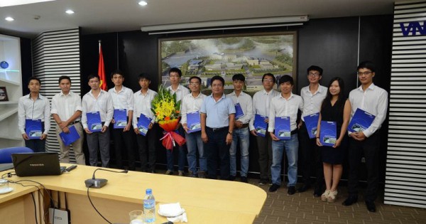 Director of VNSC granted the resolution of appointing 13 trainees to Japan